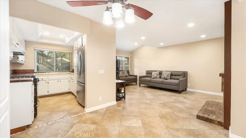 3822 Sycamore Street, West Covina, California 91792