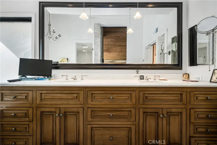 5461 Robin Circle, Yorba Linda, California 92886
