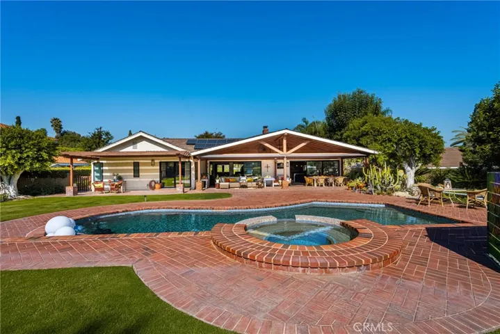 5461 Robin Circle, Yorba Linda, California 92886