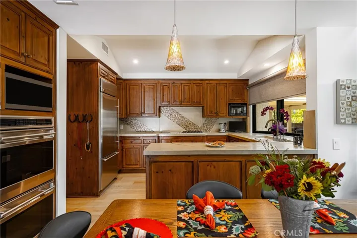 5461 Robin Circle, Yorba Linda, California 92886