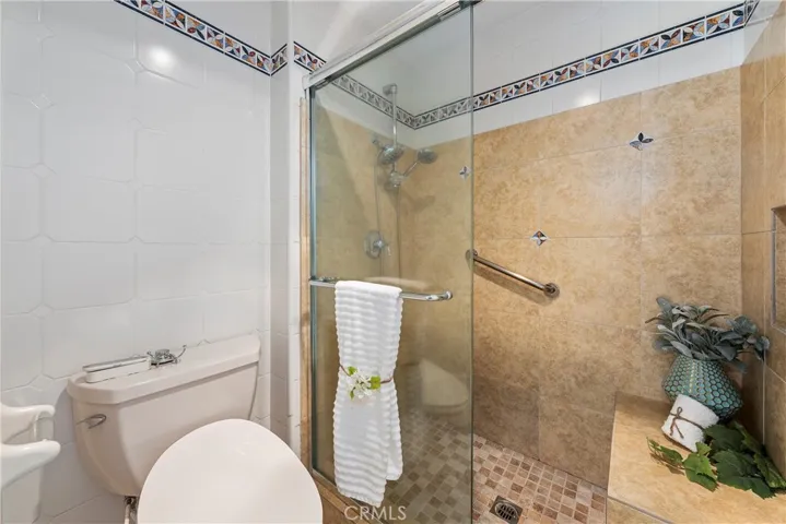 Main bathroom
