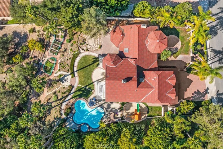 27055 Hidden Trail Road, Laguna Hills, California 92653