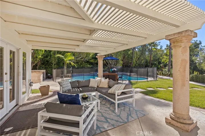 27055 Hidden Trail Road, Laguna Hills, California 92653
