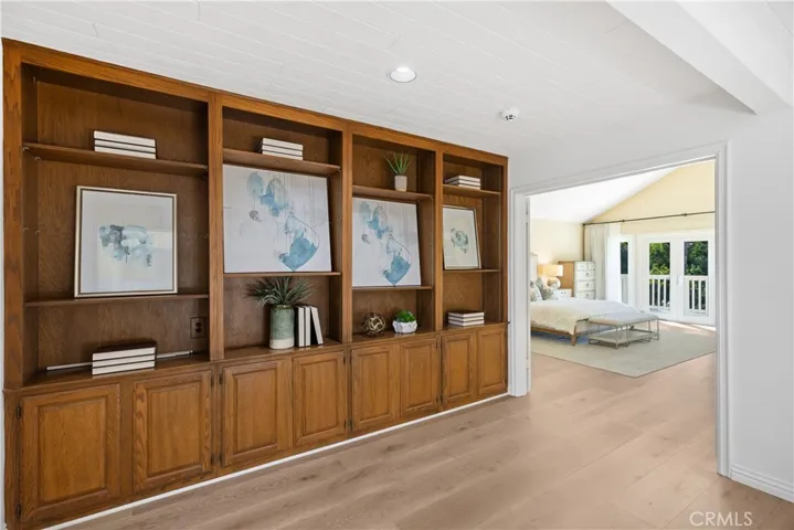 27055 Hidden Trail Road, Laguna Hills, California 92653