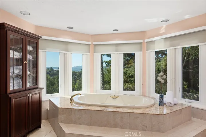 27055 Hidden Trail Road, Laguna Hills, California 92653