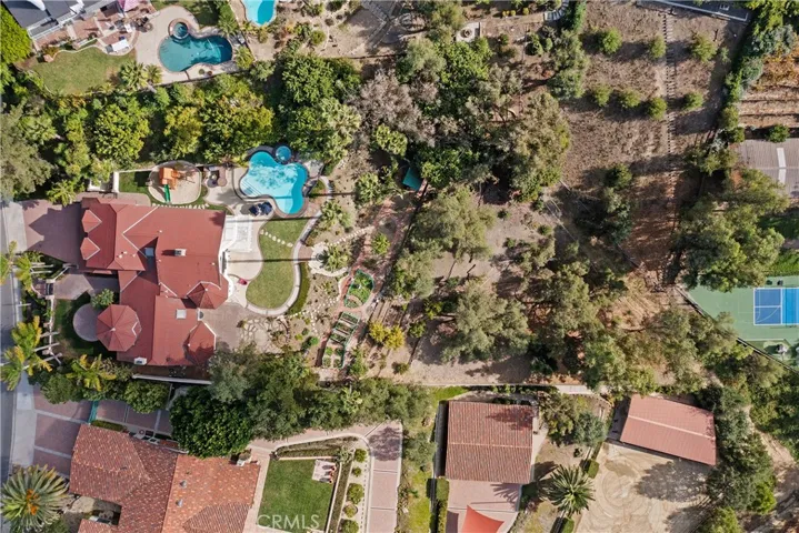27055 Hidden Trail Road, Laguna Hills, California 92653