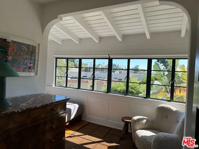3rd Bedroom w/Casement Windows