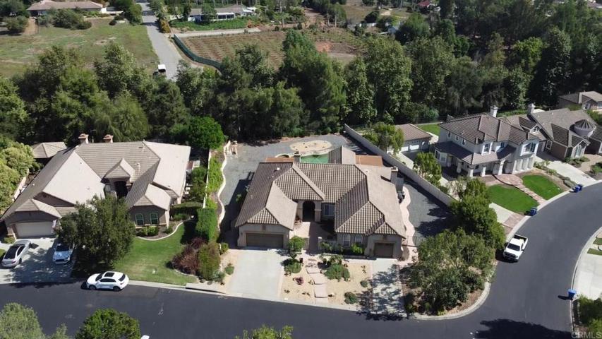 698 Braemar, Fallbrook, California 92028