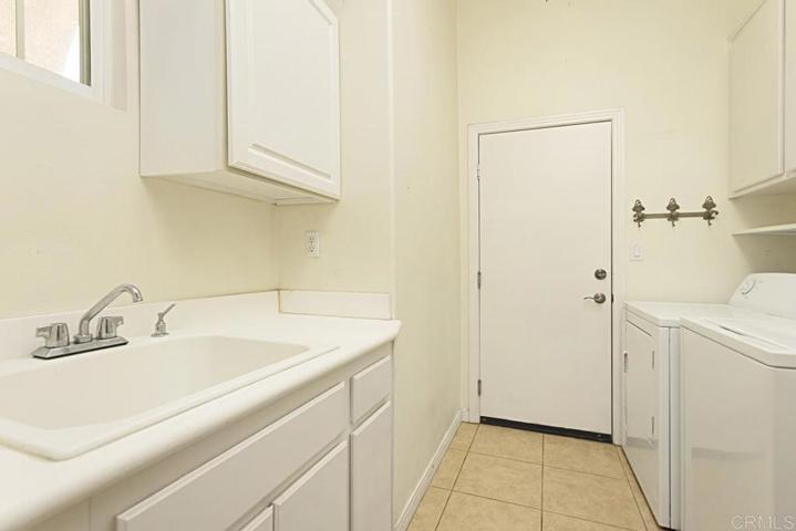 698 Braemar, Fallbrook, California 92028