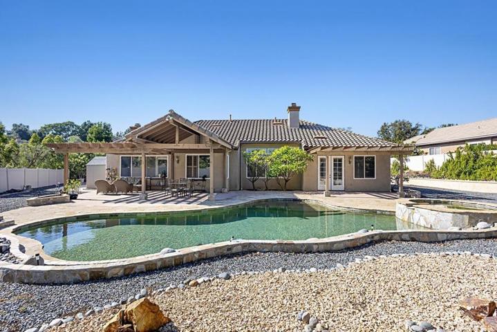 698 Braemar, Fallbrook, California 92028
