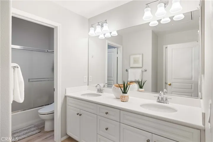 103 Rinaldi, Irvine, California 92620