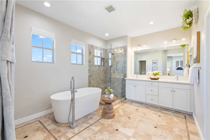103 Rinaldi, Irvine, California 92620