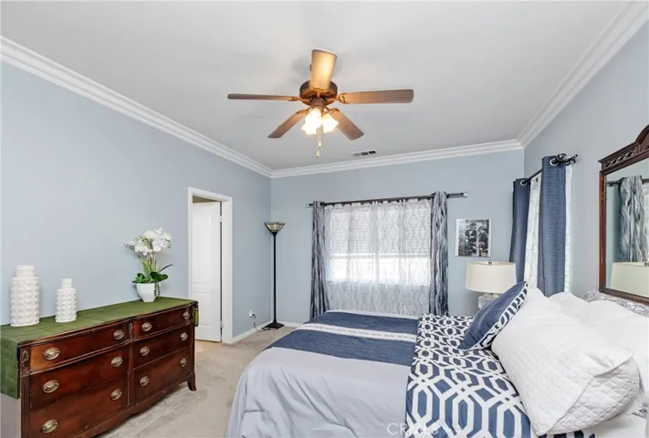 5950 Cypress Point Avenue, Long Beach, California 90808