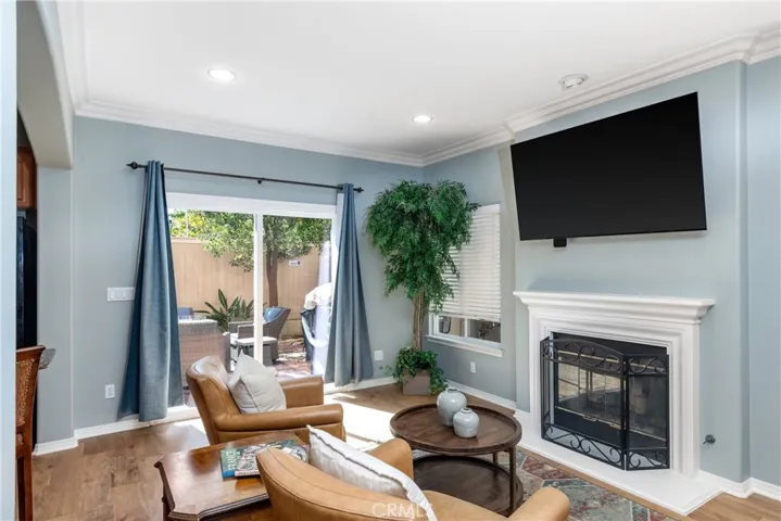 5950 Cypress Point Avenue, Long Beach, California 90808