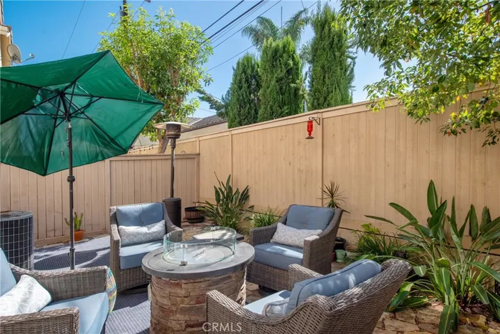 5950 Cypress Point Avenue, Long Beach, California 90808