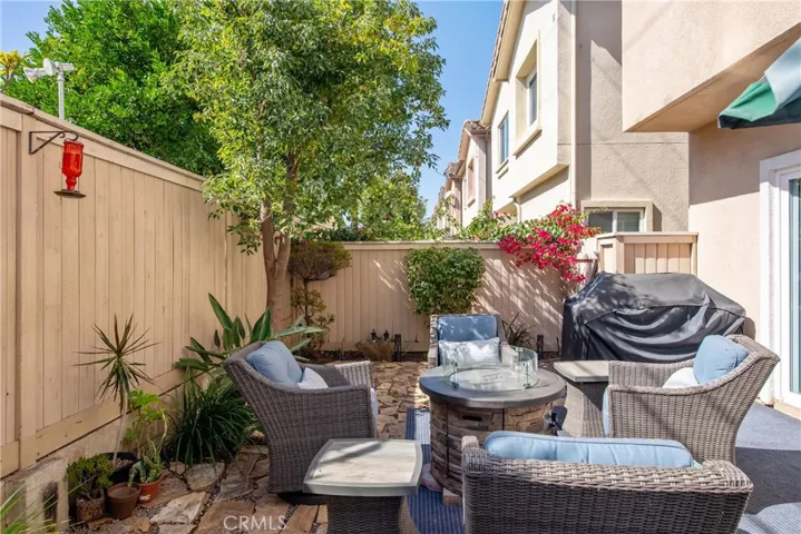 5950 Cypress Point Avenue, Long Beach, California 90808