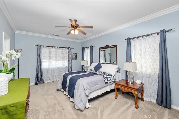 5950 Cypress Point Avenue, Long Beach, California 90808