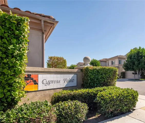 5950 Cypress Point Avenue, Long Beach, California 90808