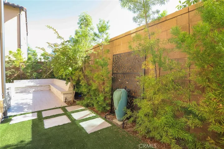 108 Trumpet Flower, Irvine, California 92618