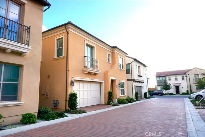 108 Trumpet Flower, Irvine, California 92618