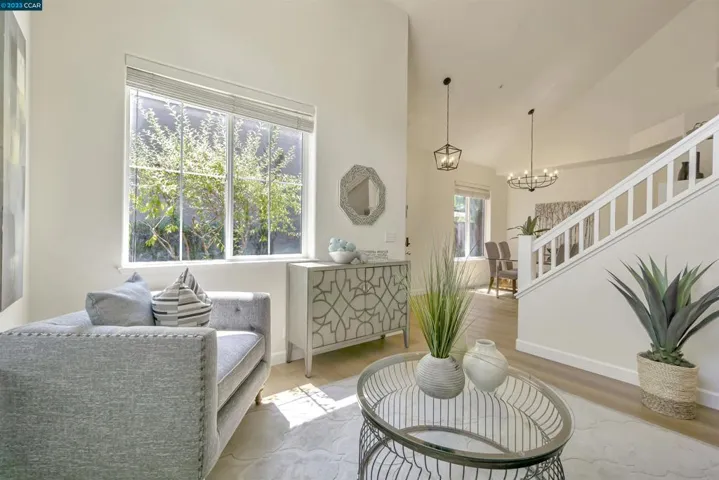 1143 Maggie Ln, Walnut Creek, California 94597