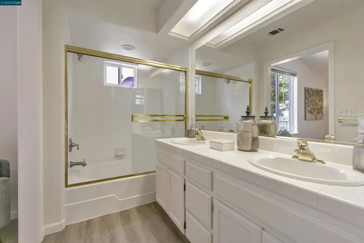 1143 Maggie Ln, Walnut Creek, California 94597