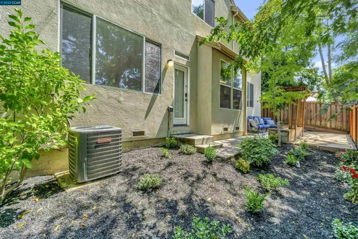 1143 Maggie Ln, Walnut Creek, California 94597