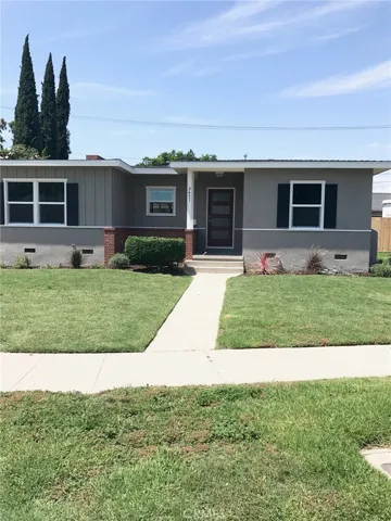 5471 E Canton Street, Long Beach, California 90815