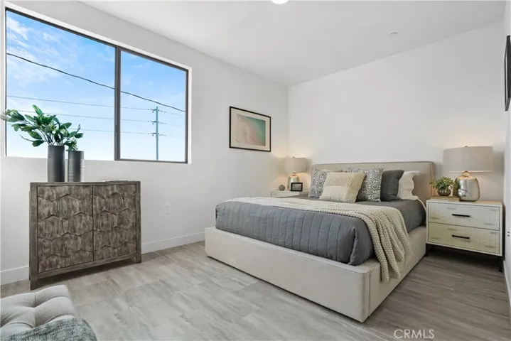 6717 N Galie, Van Nuys, California 91411