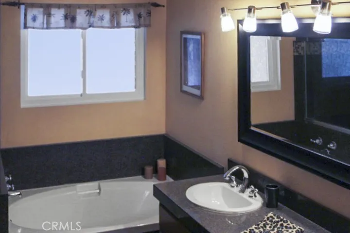 12769 Yorkshire Drive, Apple Valley, California 92308