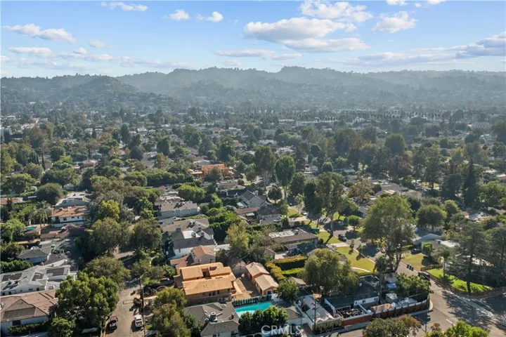 Lovely view of Ventura Blvd. dining and shopping
