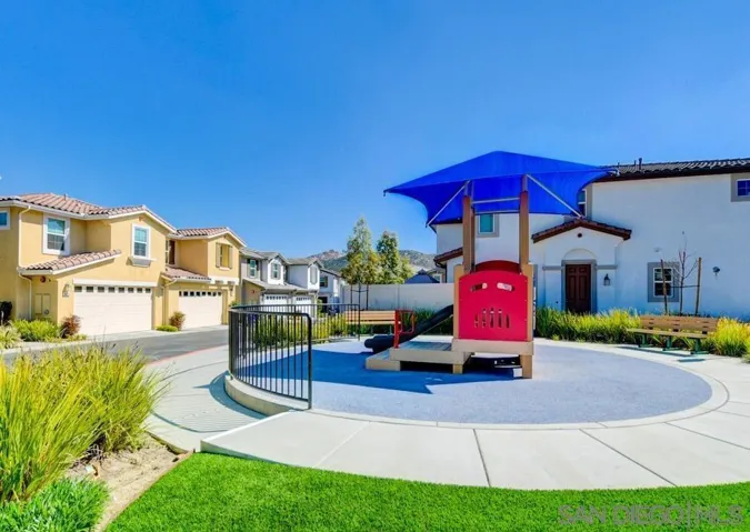 13213 Midnight Star Way, Lakeside, California 92040