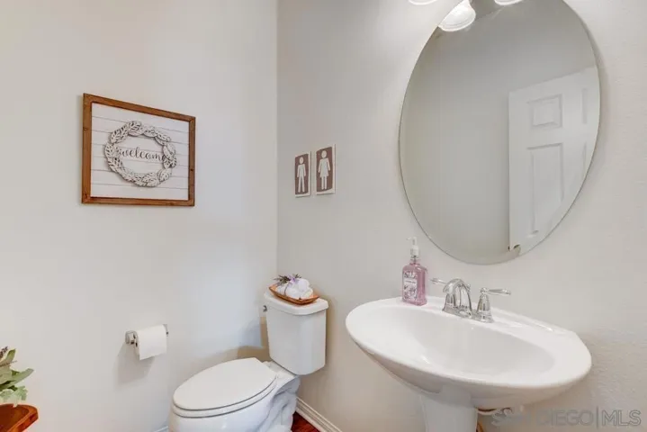 13213 Midnight Star Way, Lakeside, California 92040