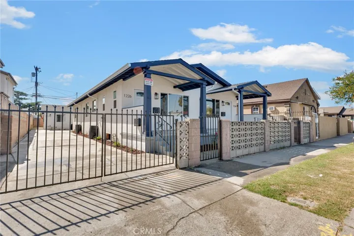 1226 W Gage Avenue, Los Angeles, California 90044