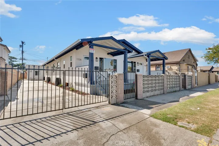 1226 W Gage Avenue, Los Angeles, California 90044