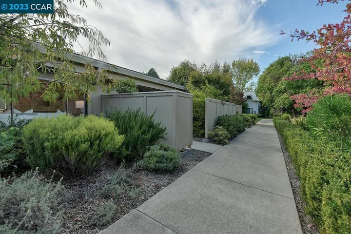 1216 Singingwood Ct Unit 3, Walnut Creek, California 94595