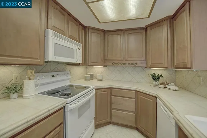 1216 Singingwood Ct Unit 3, Walnut Creek, California 94595