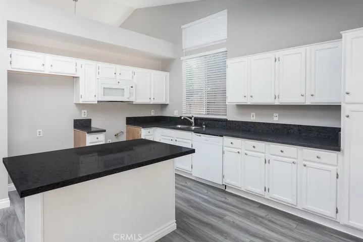 2531 Cloverdale Court, Palmdale, California 93551