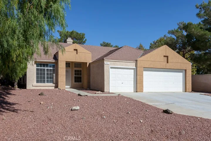 2531 Cloverdale Court, Palmdale, California 93551