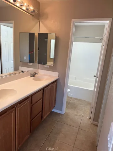 25206 Meadow Walk Street Unit 2, Murrieta, California 92562