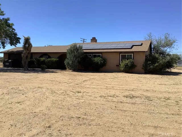 11544 Cibola Road, Apple Valley, California 92308