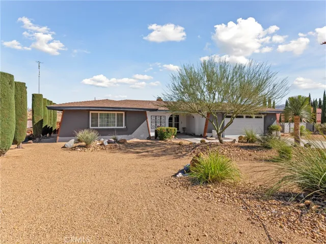 18196 Bangor Avenue, Hesperia, California 92345