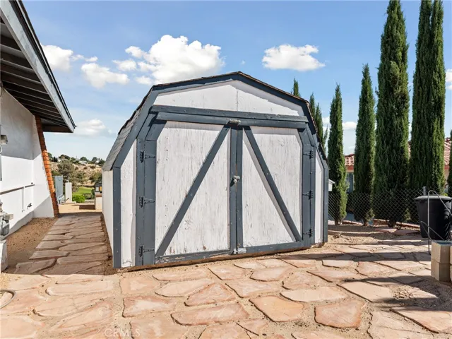 18196 Bangor Avenue, Hesperia, California 92345