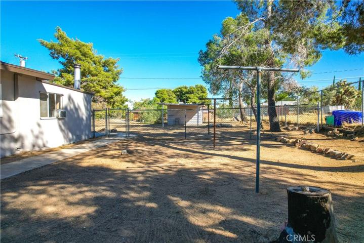 7453 Condalia Avenue, Yucca Valley, California 92284