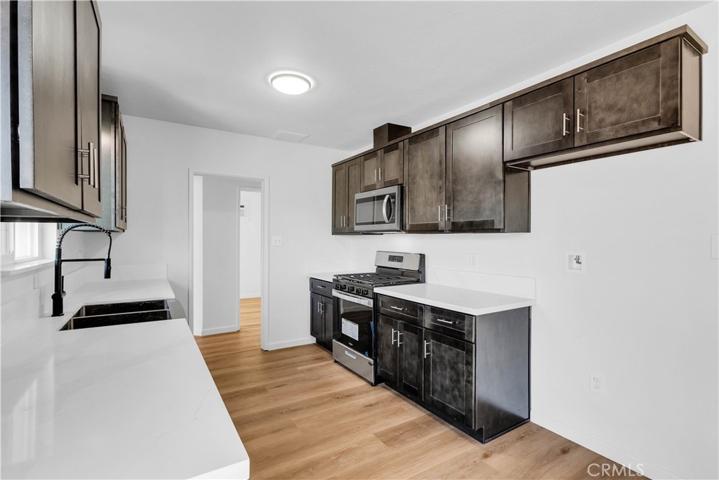 7453 Condalia Avenue, Yucca Valley, California 92284