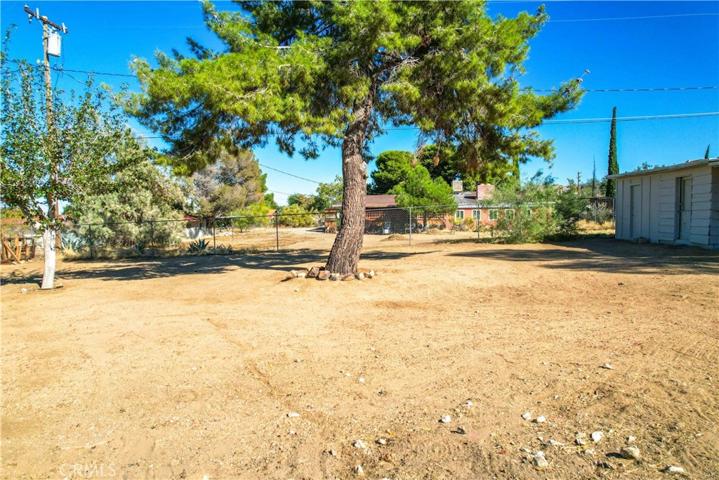 7453 Condalia Avenue, Yucca Valley, California 92284