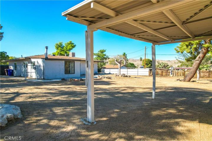 7453 Condalia Avenue, Yucca Valley, California 92284