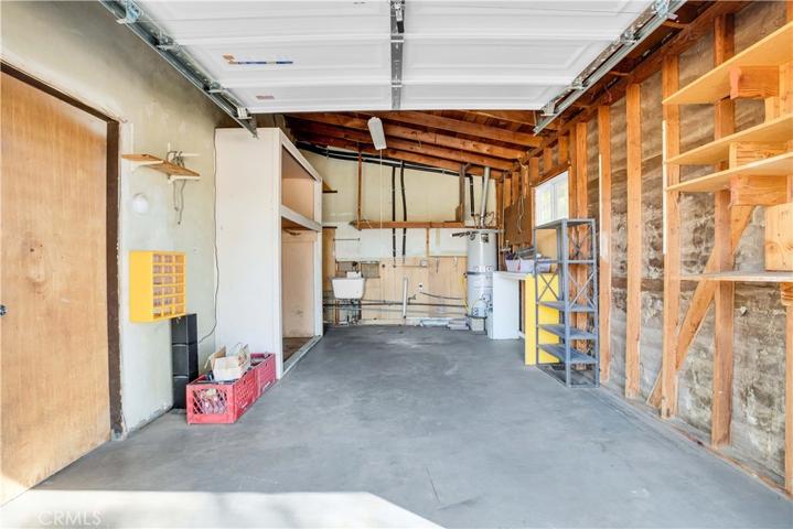 7453 Condalia Avenue, Yucca Valley, California 92284