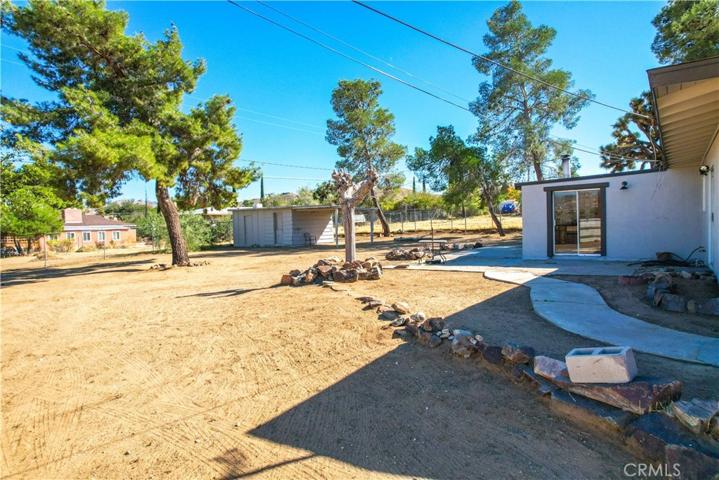 7453 Condalia Avenue, Yucca Valley, California 92284