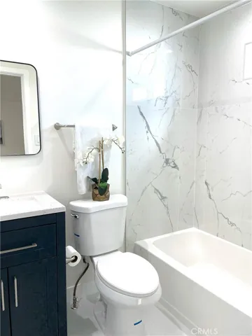 ADU: BATHROOM